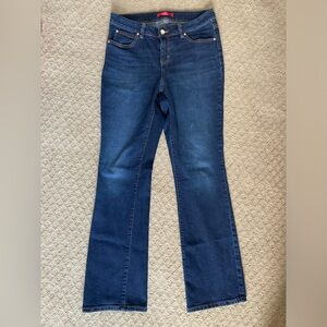 Jennifer Lopez Boot Cut Size 10 Women’s Jeans